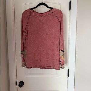 Soft Surroundings Women’s Top With Floral And Button Sleeves